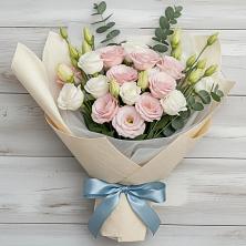 Букет цветов из:  Лизиантусы в Грачевке Ставропольского края