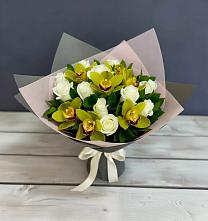 Букет цветов из:  Орхидеи и Розы в Грачевке Ставропольского края