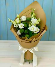 Букет цветов из:  Хризантемы и Лизиантусы в Грачевке Ставропольского края