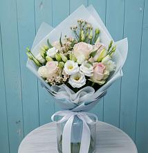 Букет цветов из:  Розы и Лизиантусы в Грачевке Ставропольского края