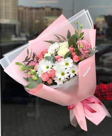 Букет цветов из: Розы, Лизиантусы и Хризантемы в Грачевке Ставропольского края